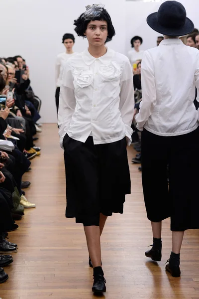 Look 38